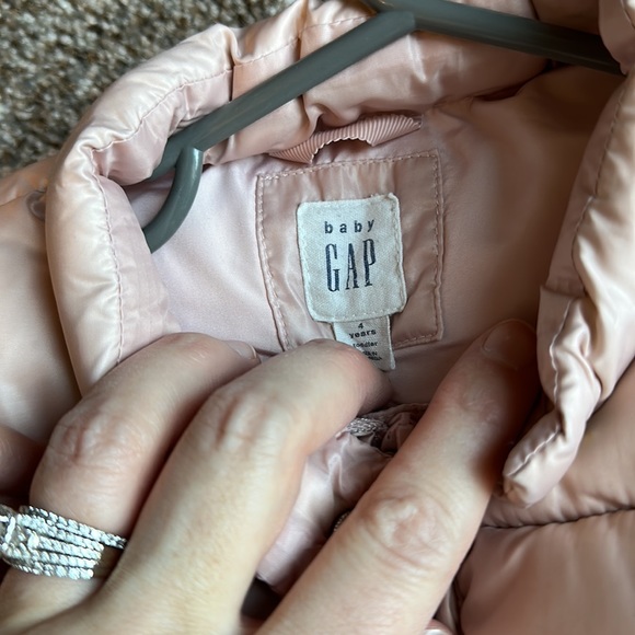 Baby Gap Vest - Picture 4 of 6